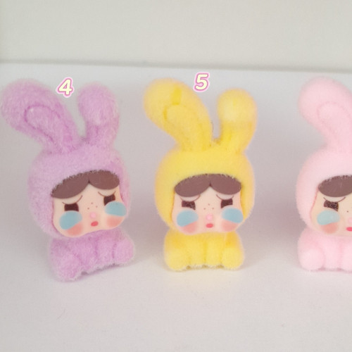 اویز کرای بیبی