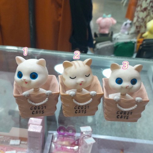 فیگور گربه فنری